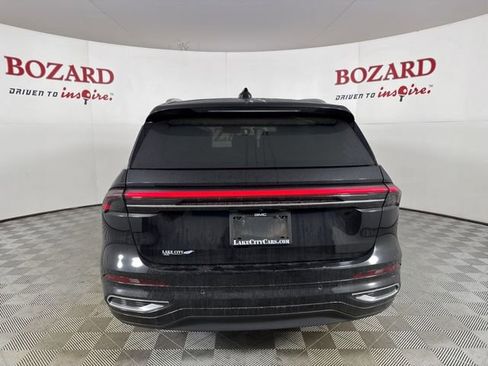 Used 2024 Lincoln Nautilus Reserve w/ Equipment Group 203A image 7