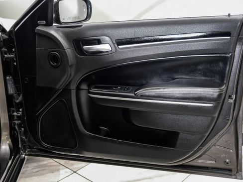 Used 2021 Chrysler 300 S RWD image 50