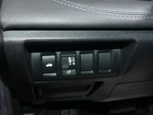 Used 2020 Subaru Legacy Limited AWD/4WD image 30