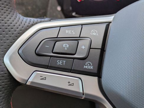 New 2026 Volkswagen GTI SE FWD image 25