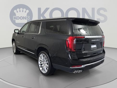 New 2026 GMC Yukon XL Denali w/ Denali Reserve Package AWD/4WD image 4
