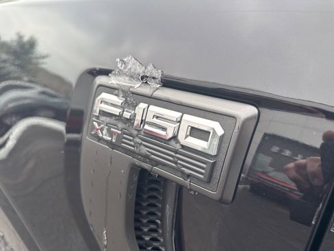 Certified 2021 Ford F150 XLT w/ Equipment Group 302A High image 10