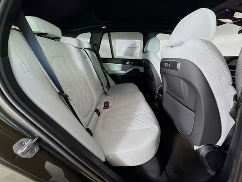 New 2026 BMW X5 xDrive50e w/ Premium Package image 29