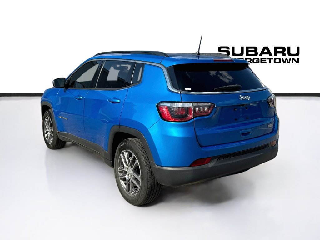 Used 2020 Jeep Compass Latitude w/ Popular Equipment Group FWD image 5