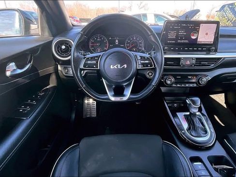 Used 2022 Kia Forte GT-Line w/ GT-Line Technology Package image 12