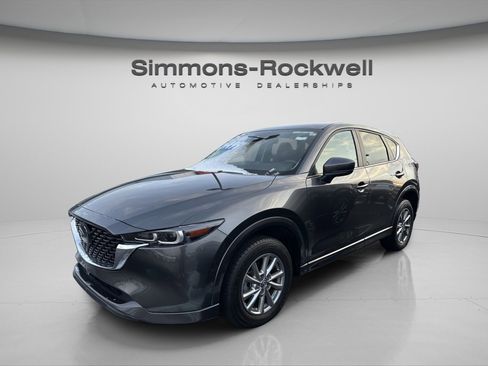 Used 2025 MAZDA CX-5 AWD 2.5 S w/ Select Package image 4