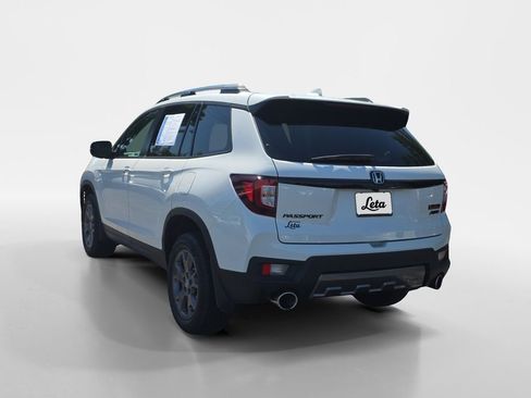 Certified 2024 Honda Passport TrailSport image 6