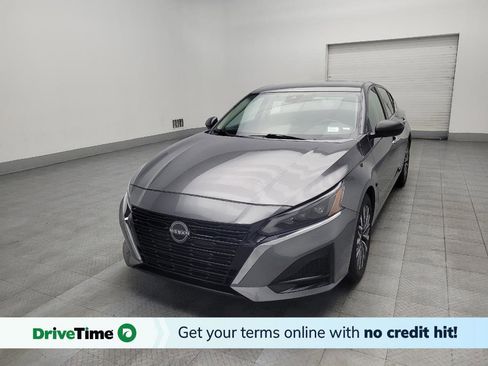 Used 2024 Nissan Altima 2.5 SV image 1