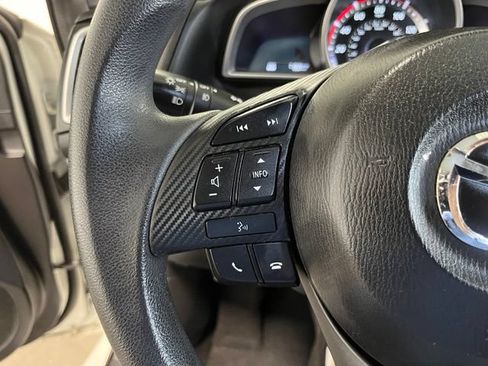 Used 2014 MAZDA MAZDA3 i Sport FWD image 25