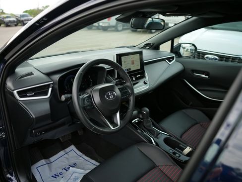 Used 2024 Toyota Corolla XSE FWD image 19