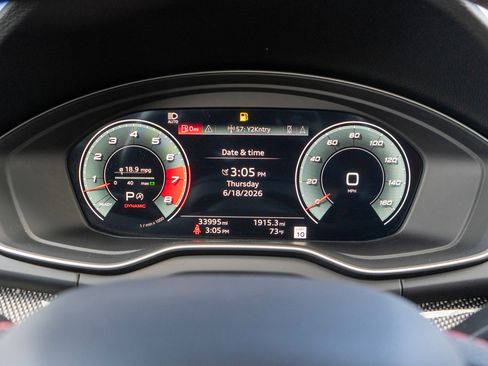 Used 2024 Audi SQ5 Prestige AWD/4WD image 12
