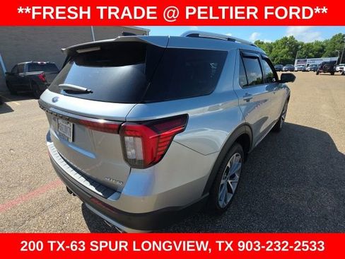 Used 2025 Ford Explorer Platinum w/ Ultimate Package AWD/4WD image 12