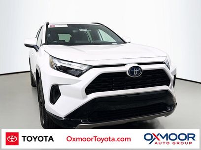 Used 2024 Toyota RAV4 SE