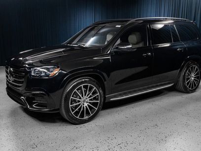 New 2026 Mercedes-Benz GLS 580 4MATIC