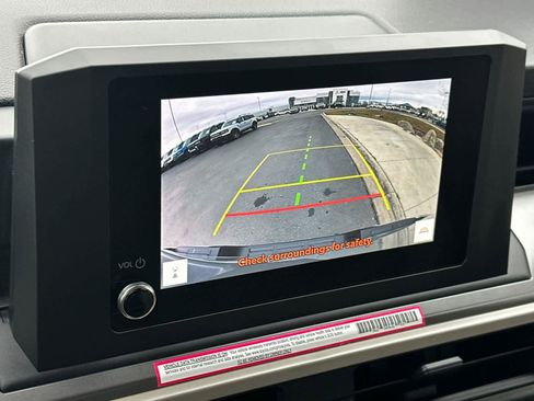 Used 2024 Toyota Tacoma TRD Sport image 18