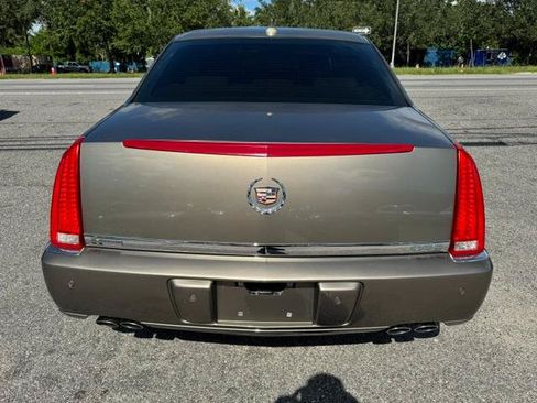 Used 2011 Cadillac DTS Premium w/ Driver Awareness Package FWD image 6