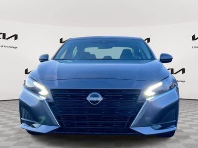 Used 2023 Nissan Altima 2.5 SV