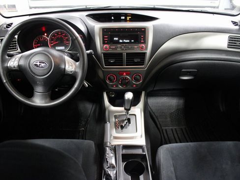 Used 2010 Subaru Impreza 2.5i Premium image 23
