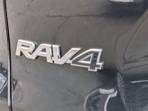 Used 2024 Toyota RAV4 LE image 28