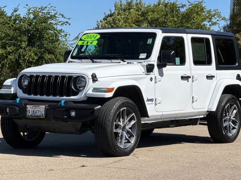 Used 2024 Jeep Wrangler Unlimited AWD/4WD image 8