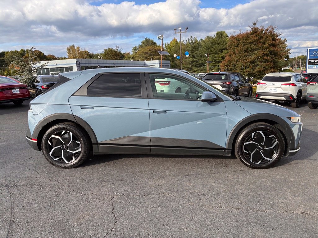Certified 2024 Hyundai Ioniq 5 SEL AWD/4WD image 8