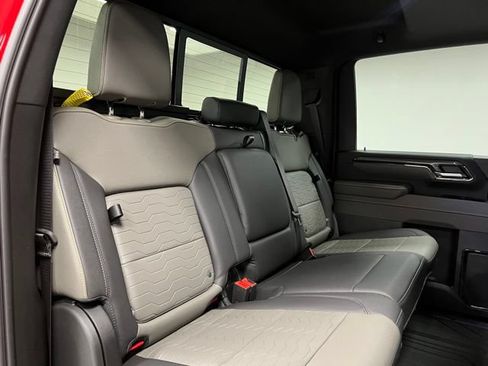 Used 2024 Chevrolet Silverado 2500 ZR2 w/ Technology Package AWD/4WD image 51