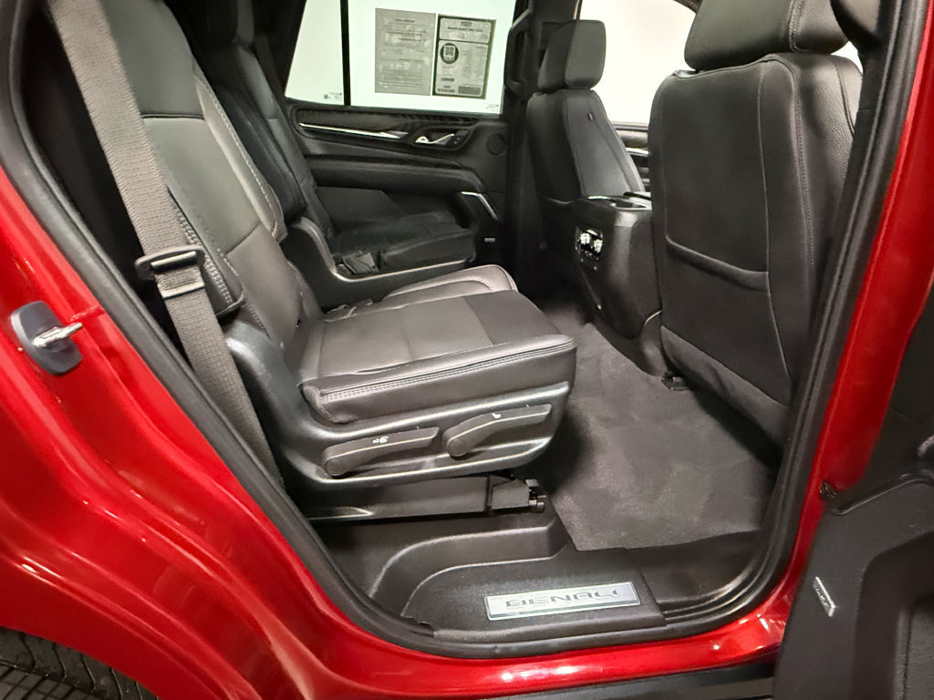 Used 2023 GMC Yukon Denali AWD/4WD image 65