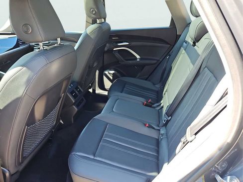 Certified 2025 Audi Q5 Premium w/ Premium Plus AWD/4WD image 34