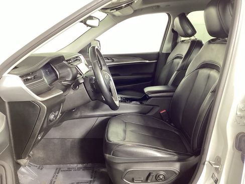 Used 2022 Jeep Grand Cherokee L Limited w/ Trailer Tow Group (B) image 19