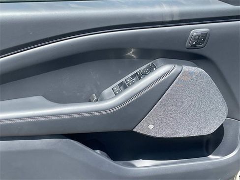 New 2025 Ford Mustang Mach-E Premium image 17