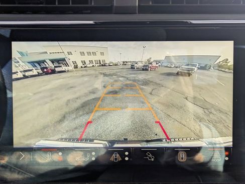 Used 2024 GMC Sierra 1500 AT4 w/ AT4 Premium Package image 44