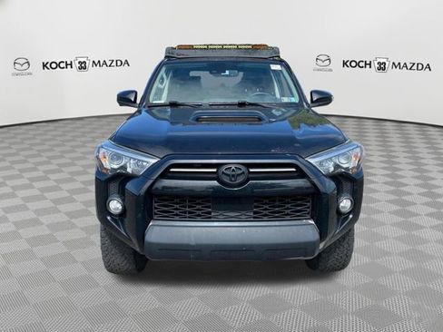 Used 2020 Toyota 4Runner TRD Off-Road AWD/4WD image 2