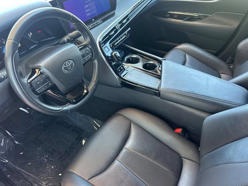 Certified 2023 Toyota Mirai w/ Advanced Technology Package RWD image 11