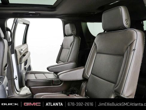 Used 2022 GMC Yukon XL Denali w/ Max Trailering Package AWD/4WD image 32