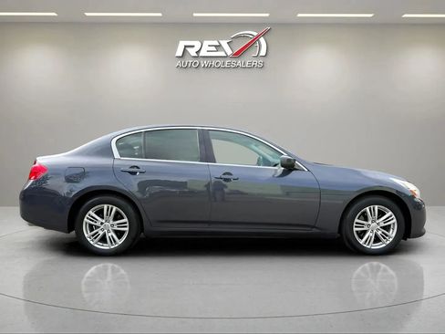 Used 2012 INFINITI G37 x w/ Premium Pkg image 39