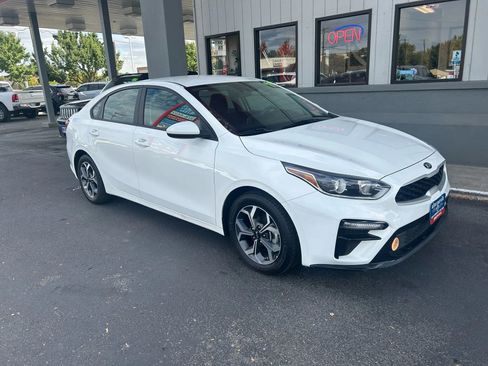 Used 2021 Kia Forte LXS image 23