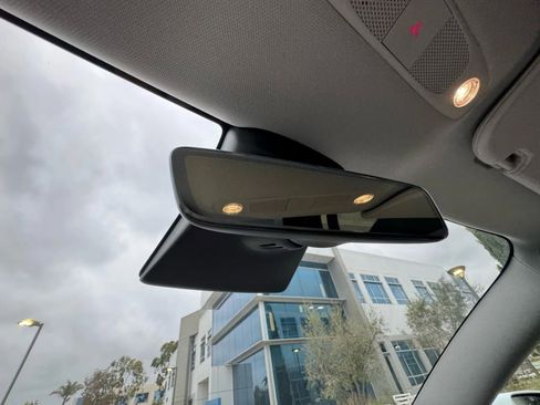 Used 2022 Tesla Model 3 image 27