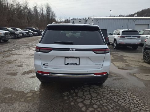 New 2026 Jeep Grand Cherokee Laredo X AWD/4WD image 5