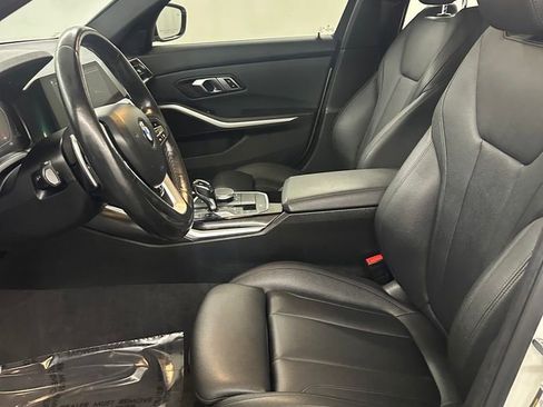 Used 2019 BMW 330i xDrive Sedan w/ Convenience Package image 12
