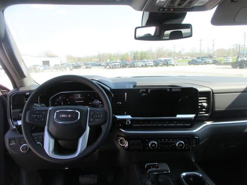 New 2026 GMC Sierra 1500 SLT w/ SLT Premium Plus Package image 17
