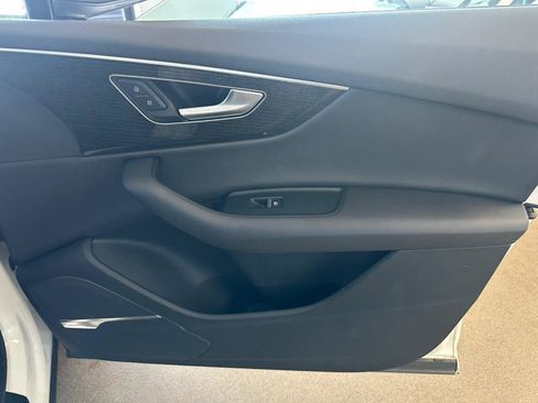 Used 2020 Audi Q7 3.0T Premium Plus w/ Premium Plus Package image 33