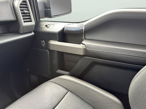 Used 2019 Ford F150 Raptor w/ Equipment Group 802A Luxury image 24