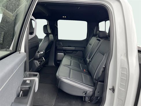 Used 2024 Ford F150 Lariat image 13