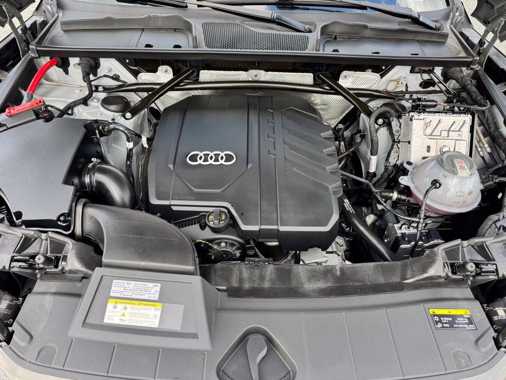 Used 2024 Audi Q5 2.0T Premium AWD/4WD image 22