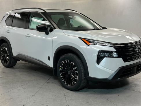 New 2026 Nissan Rogue SV AWD/4WD image 7