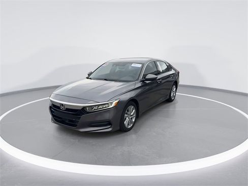 Used 2020 Honda Accord LX image 2