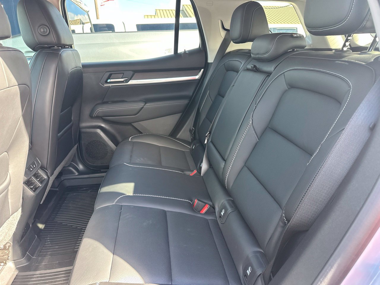Used 2026 GMC Terrain Denali AWD/4WD image 12