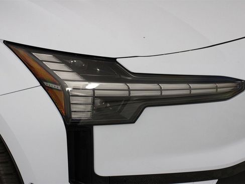 New 2026 Volvo EX30 Ultra image 13