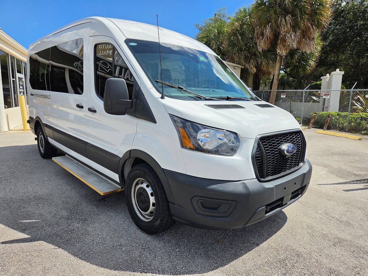 Used 2024 Ford Transit 350 XL RWD image 4