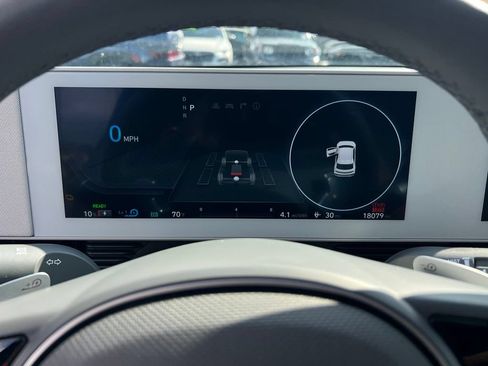 Used 2024 Hyundai Ioniq 5 SEL AWD/4WD image 18